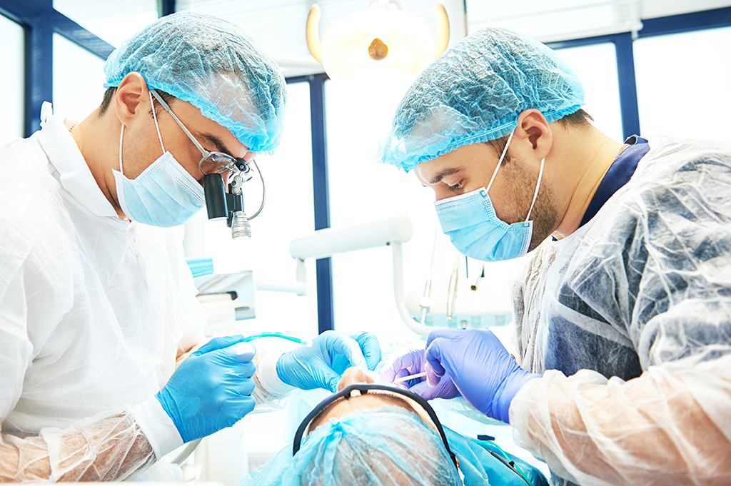 Our Oral Surgeon Is Also A Full Head And Neck Surgeon For Comprehensive Care | Frisco, TX